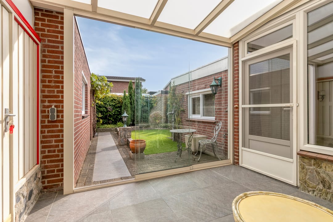 Foto 37 van Westerholtstraat 17