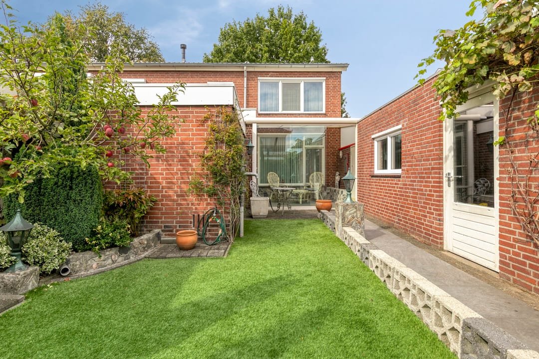 Foto 41 van Westerholtstraat 17