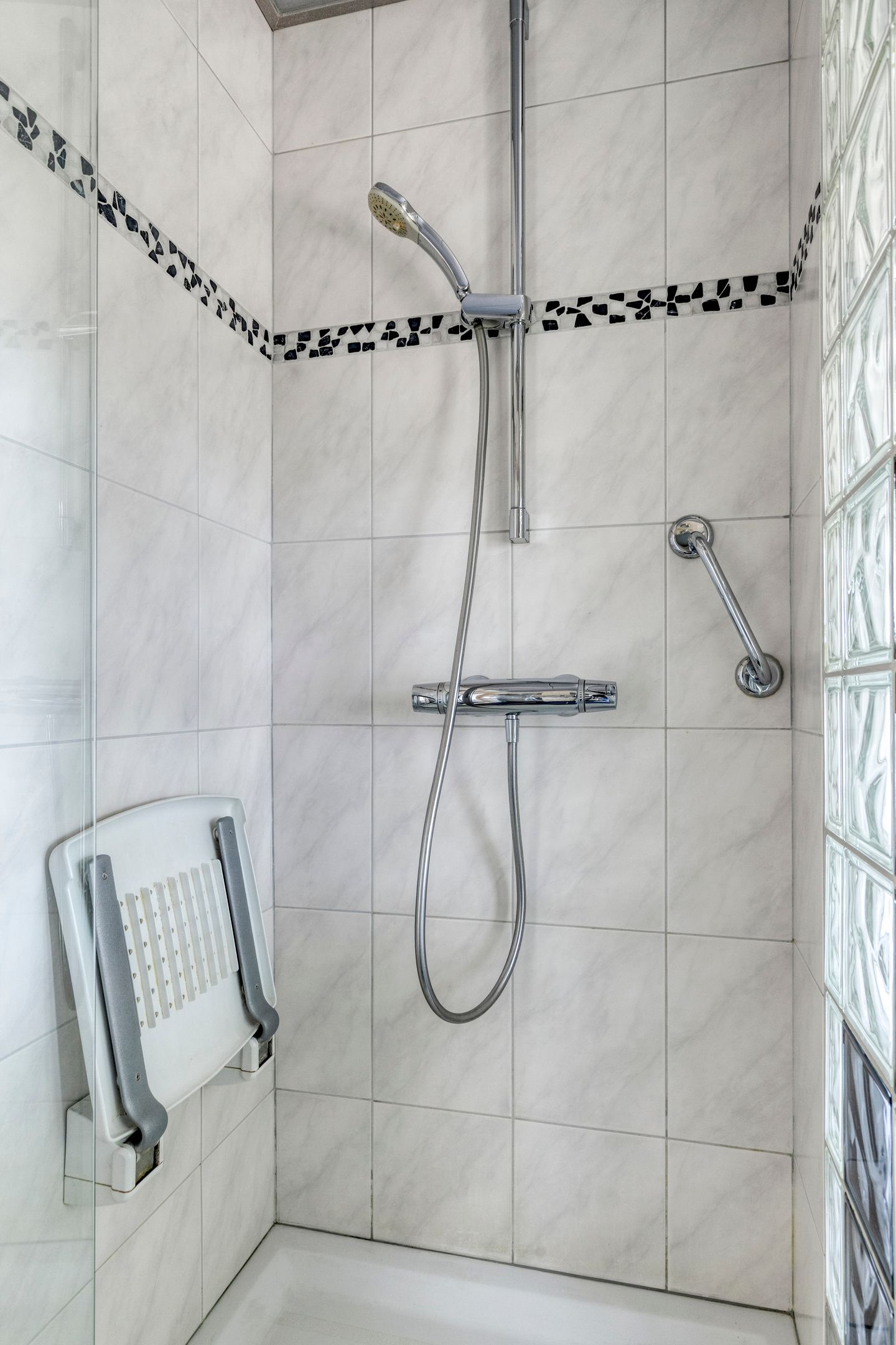 Foto 34 van Westerholtstraat 17