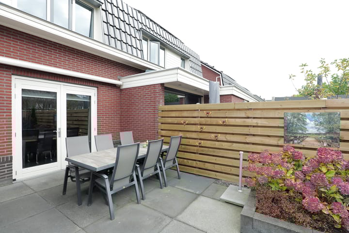 Foto 33 van Kamperfoeliehof 5-A