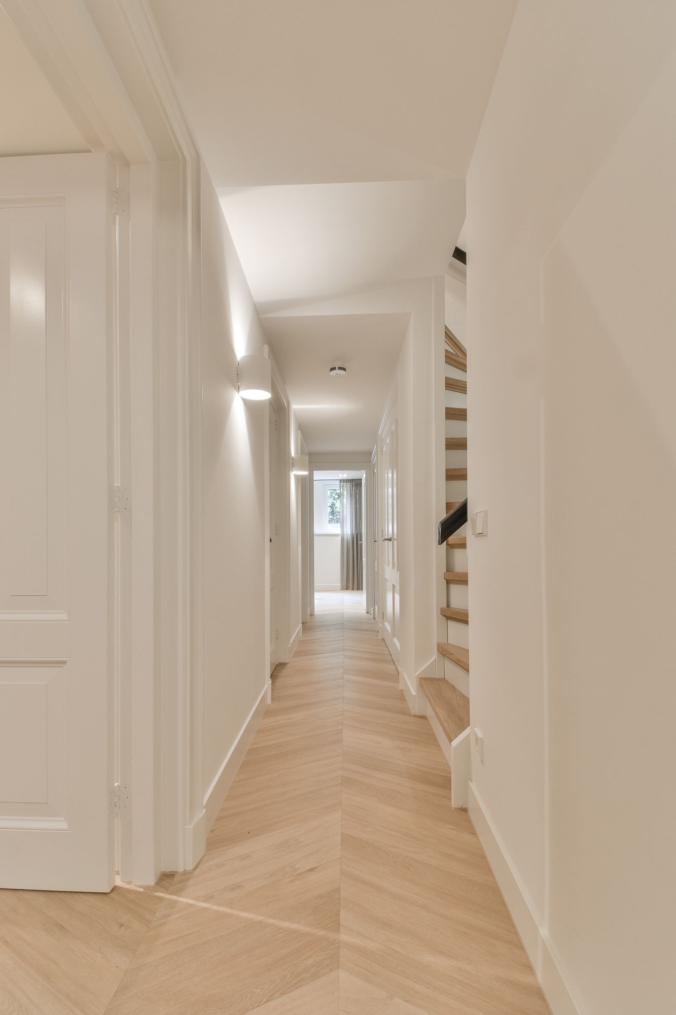 Foto 33 van Van Breestraat 190-H