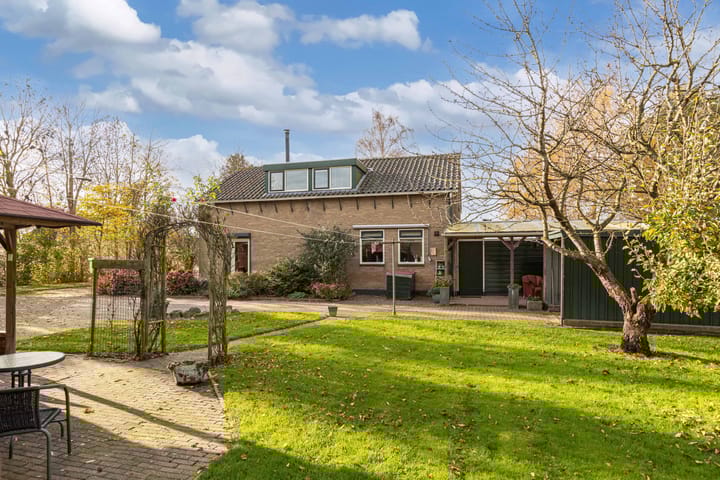 Photo 6 of Blokzijlerdwarsweg 11