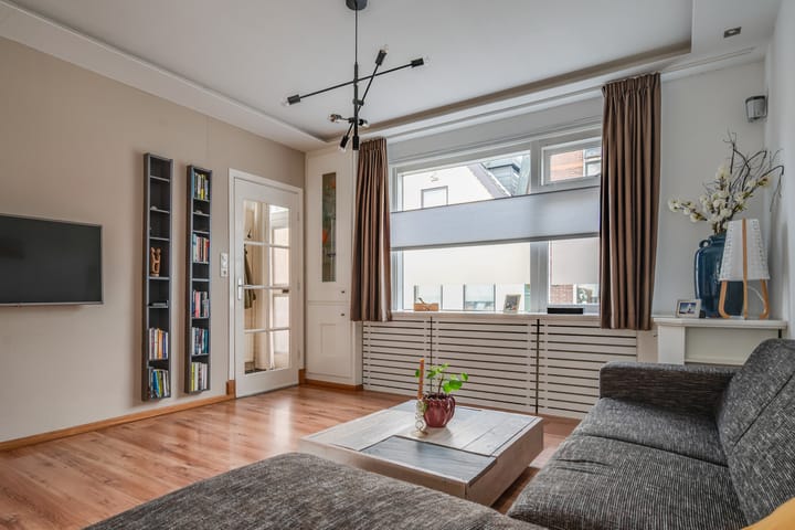 Photo 8 of Vogelaarstraat 23