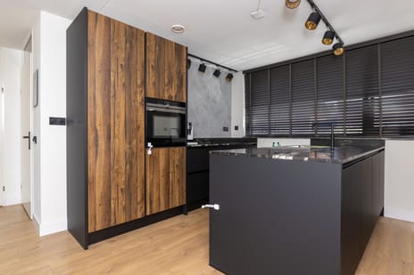 John Raedeckerhof 13 secondary image