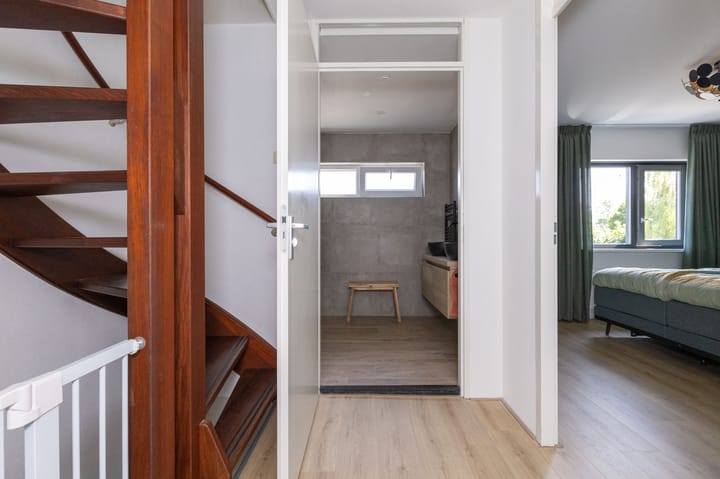 Photo 17 of John Raedeckerhof 13