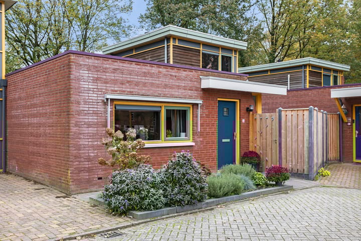 Photo 3 of Vosackers 34