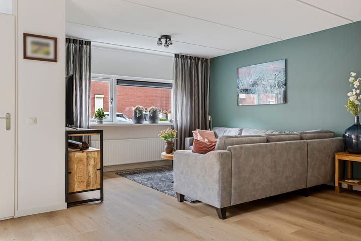 Photo 9 of Vosackers 34