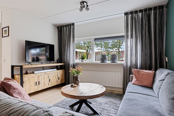 Photo 12 of Vosackers 34