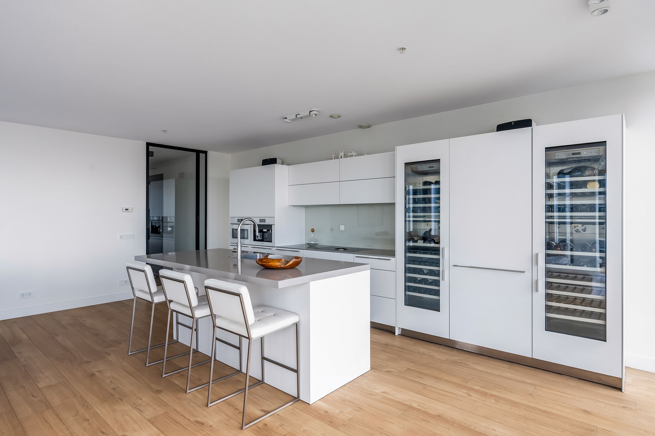 Photo 15 of Wilhelminakade 569