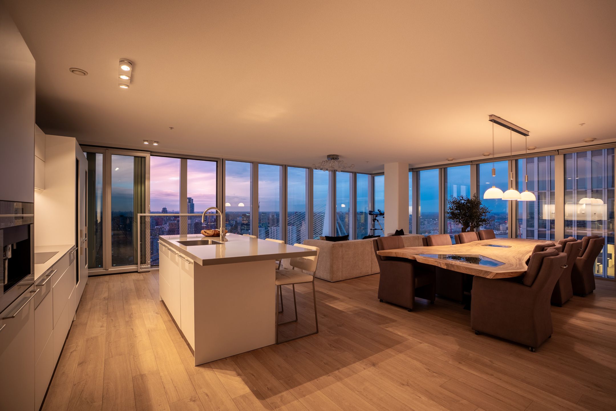 Photo 18 of Wilhelminakade 569