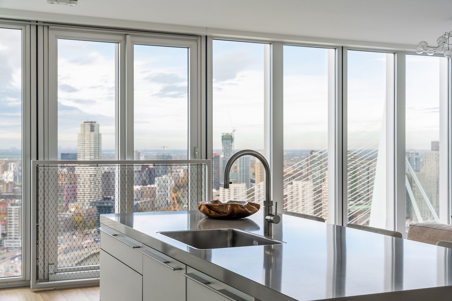 Photo 20 of Wilhelminakade 569