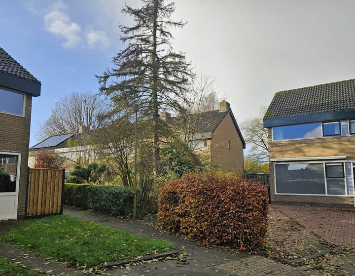 Photo 2 of Menninge 108