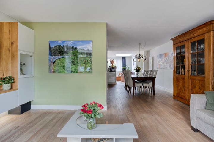 Photo 2 of Robijnring 69