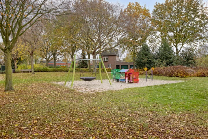 Photo 48 of Robijnring 69