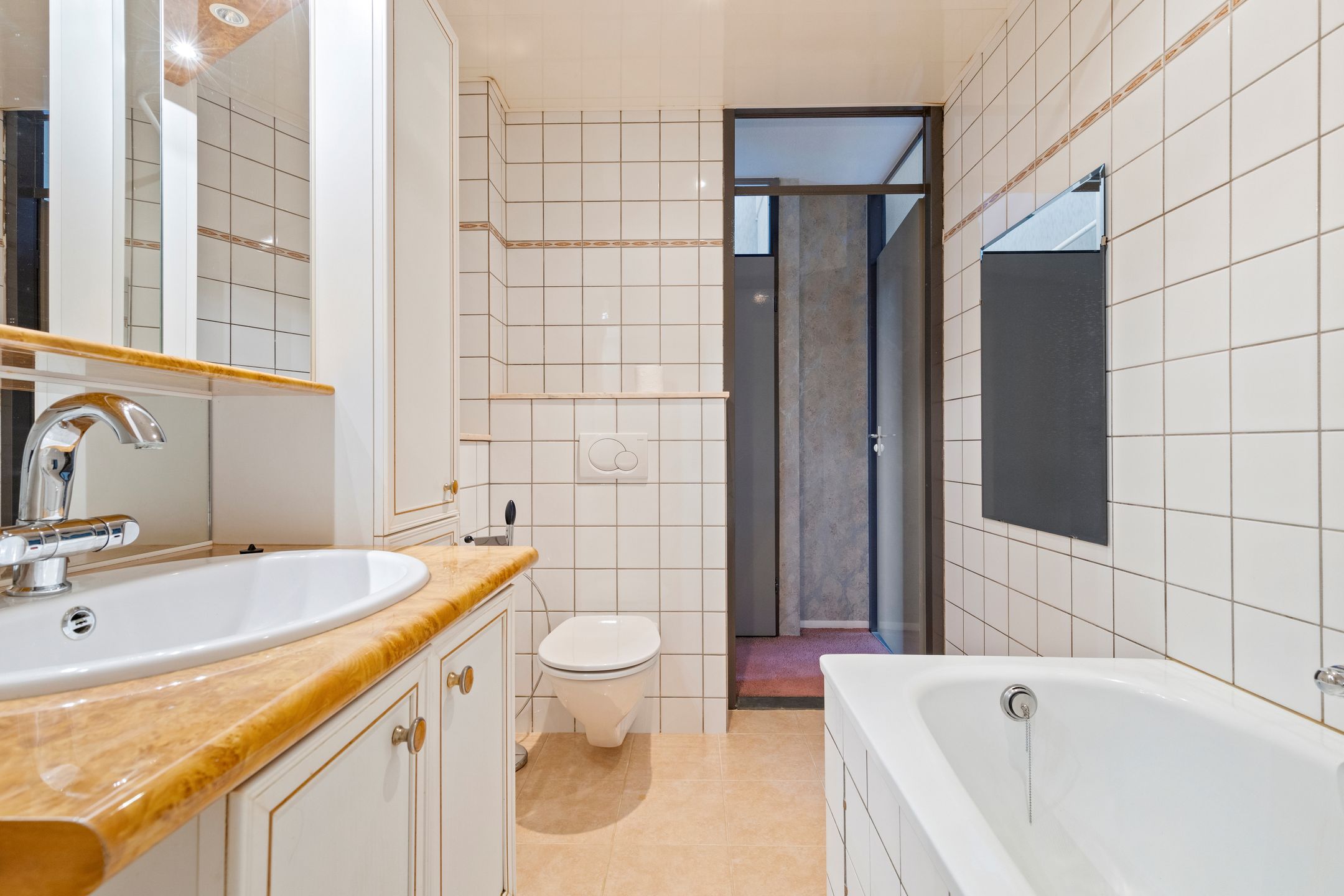 Photo 30 of Mgr. Hanssenlaan 3