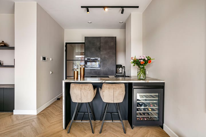 Photo 5 of Madridstraat 190