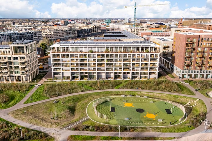 Photo 27 of Madridstraat 190