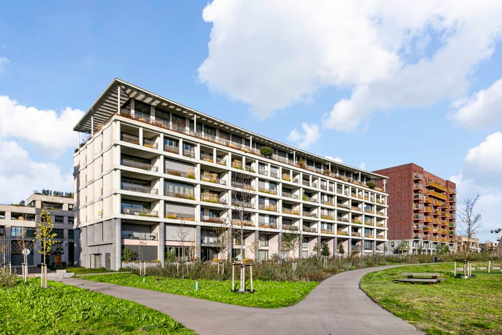 Photo 33 of Madridstraat 190