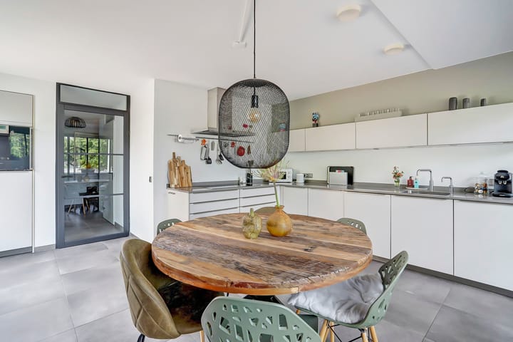 Photo 11 of Markkant 86