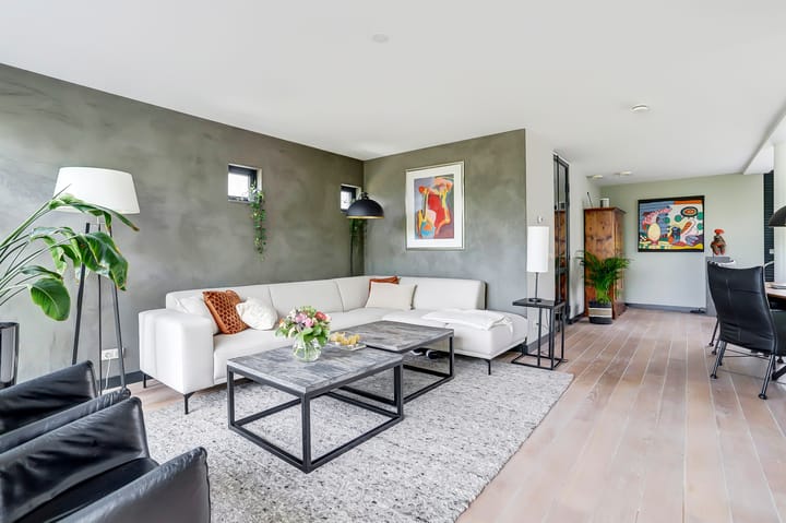 Photo 22 of Markkant 86