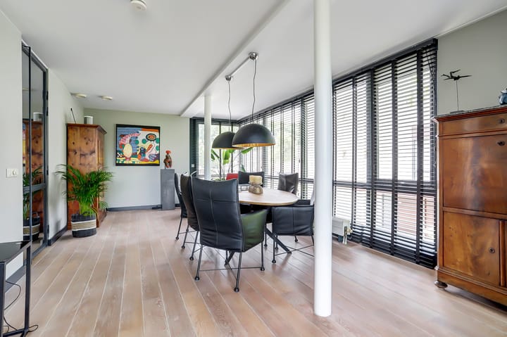 Photo 25 of Markkant 86