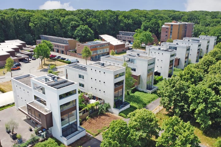 Photo 44 of Markkant 86