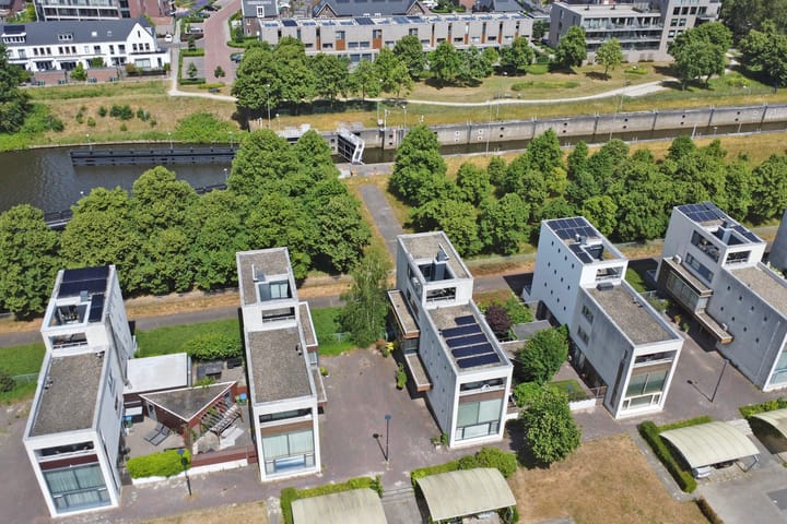 Photo 46 of Markkant 86