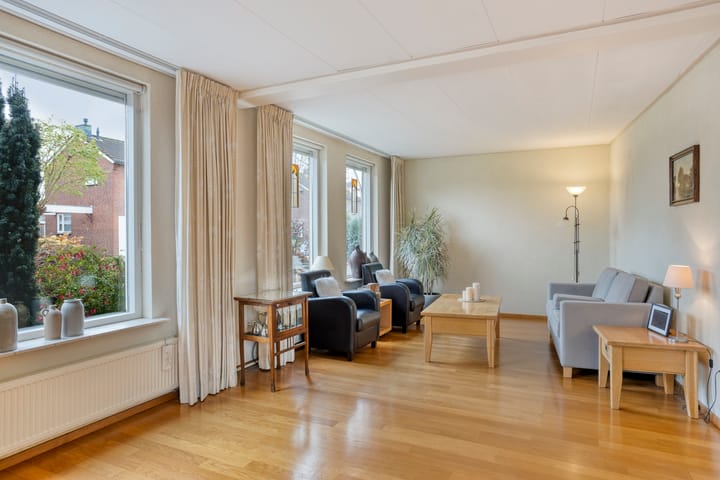 Photo 4 of Scholtinkstraat 189