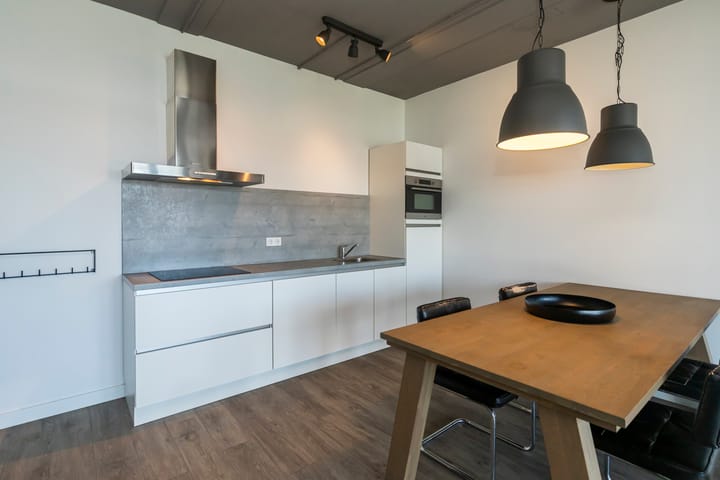 Photo 11 of Junostraat 211