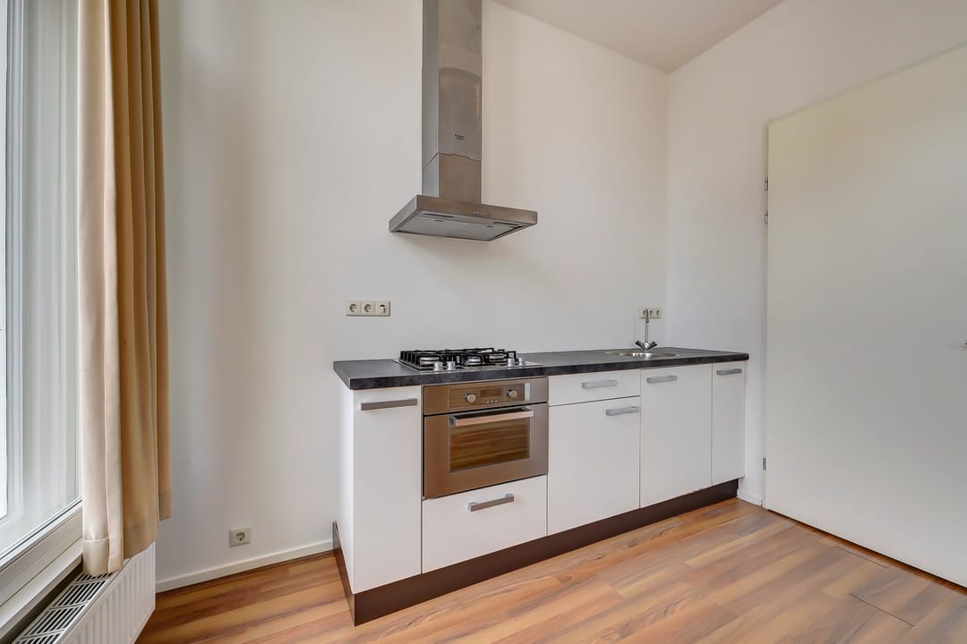 Foto 16 van Eerste Walstraat 1-C