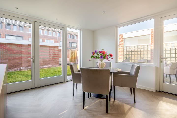 Photo 20 of Corvus 12