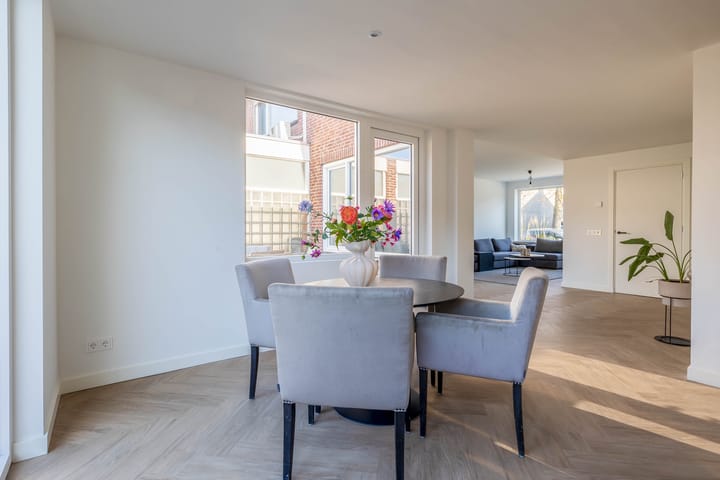 Photo 21 of Corvus 12