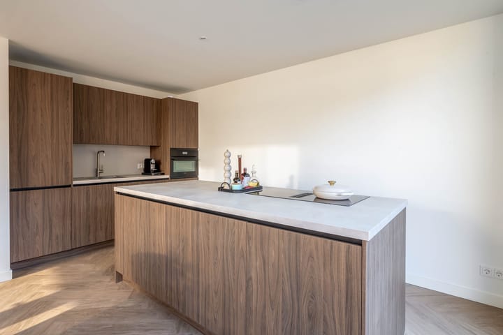 Photo 24 of Corvus 12