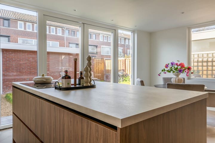 Photo 27 of Corvus 12