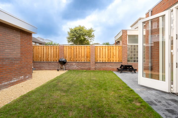 Photo 44 of Corvus 12