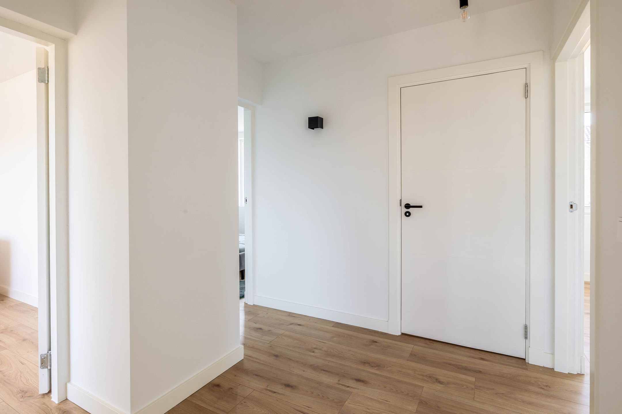 Foto 30 van Corvus 12