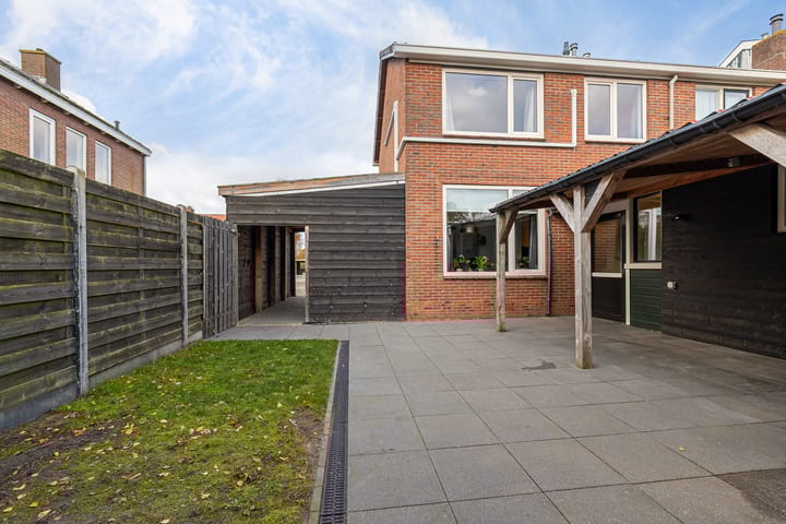 Photo 2 of Lege Leane 10