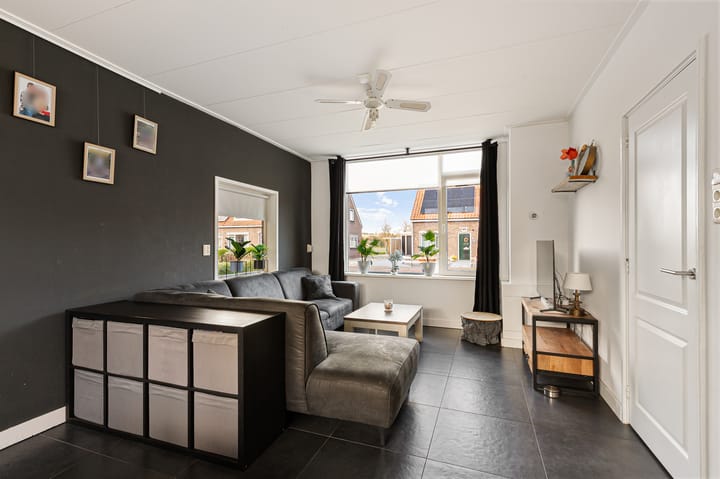 Photo 4 of Lege Leane 10