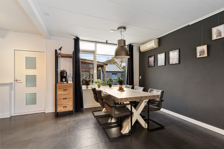 Photo 7 of Lege Leane 10