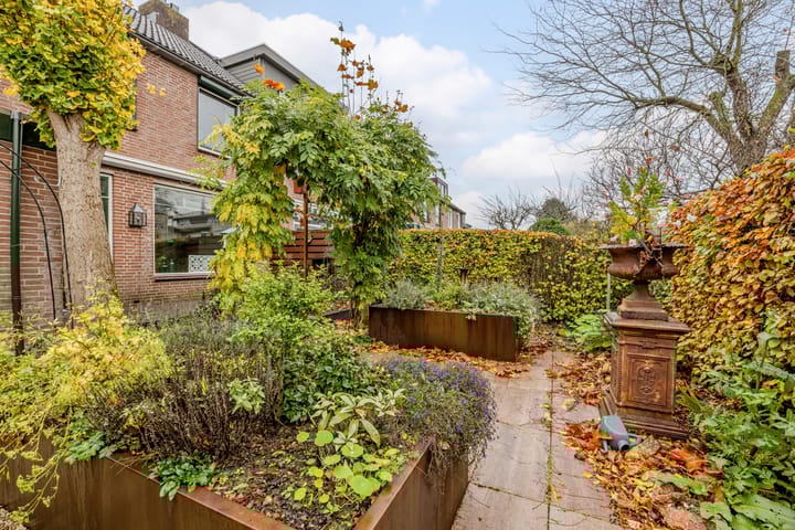 Foto 43 van Moerbeihof 18