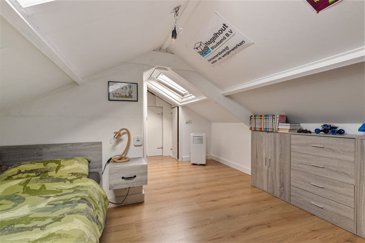 Photo 30 of Lege Leane 10