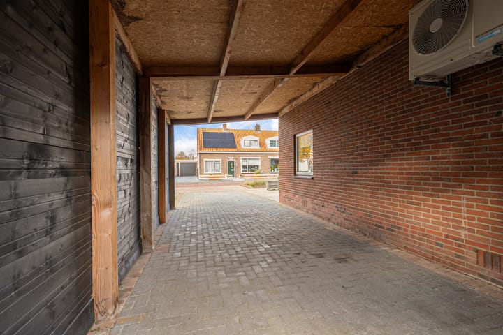 Photo 35 of Lege Leane 10