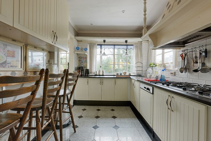 Foto 6 van Lange Kerkdam 100