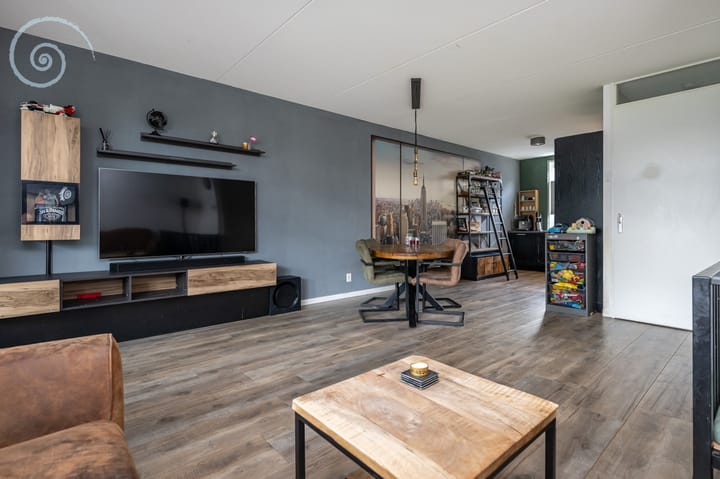 Foto 11 van Iepenlaan 8