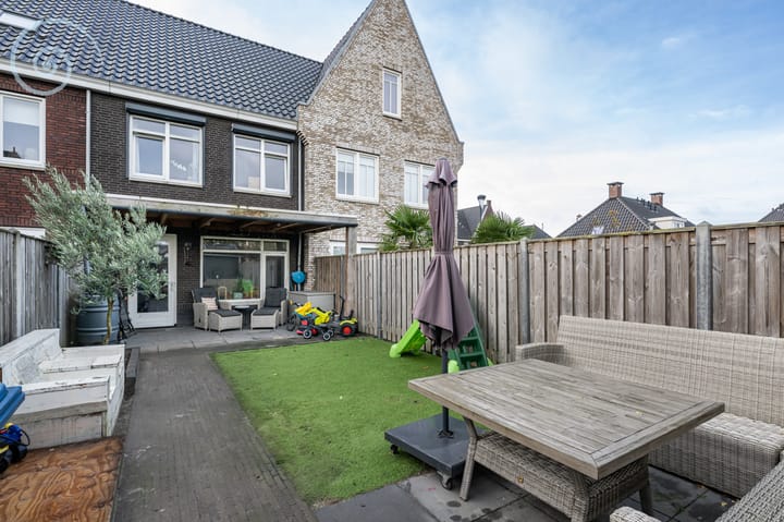 Foto 24 van Iepenlaan 8