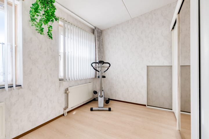 Photo 28 of Karmozijnhof 2