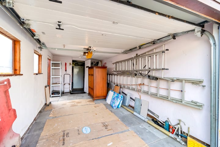 Photo 37 of Karmozijnhof 2