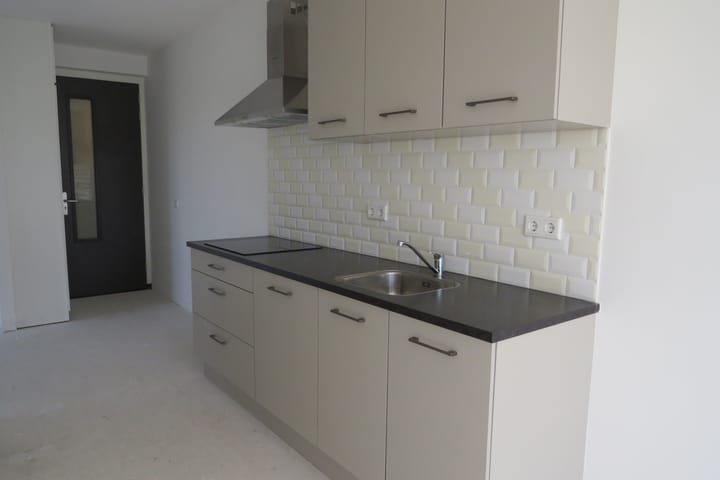 Photo 3 of Irenestraat 173