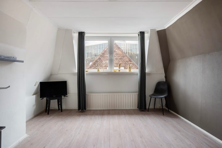 Foto 35 van Lange Breestraat 56