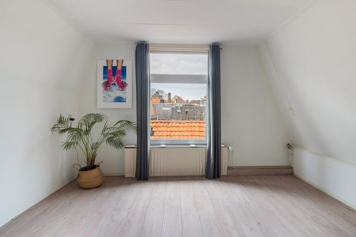 Foto 38 van Lange Breestraat 56